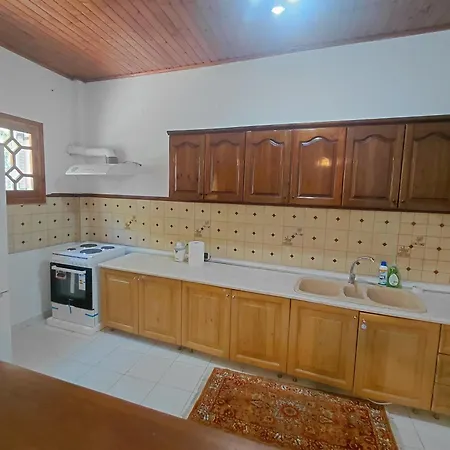 Antistoni Scenic Nature View, Private Balcony & Yard