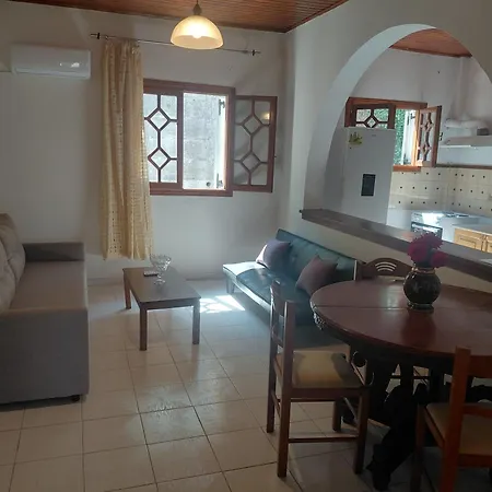 Antistoni Scenic Nature View, Private Balcony & Yard Agros (Corfu)
