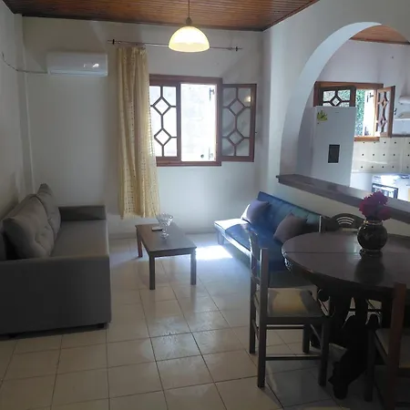 Antistoni Scenic Nature View, Private Balcony & Yard * Agros (Corfu)