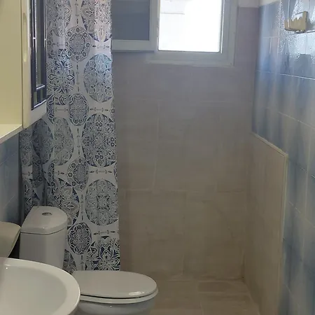 Lejlighed Antistoni Scenic Nature View, Private Balcony & Yard *