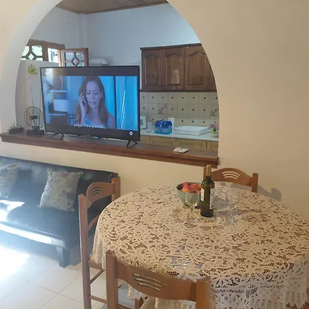 Antistoni Scenic Nature View, Private Balcony & Yard * Agros (Corfu)